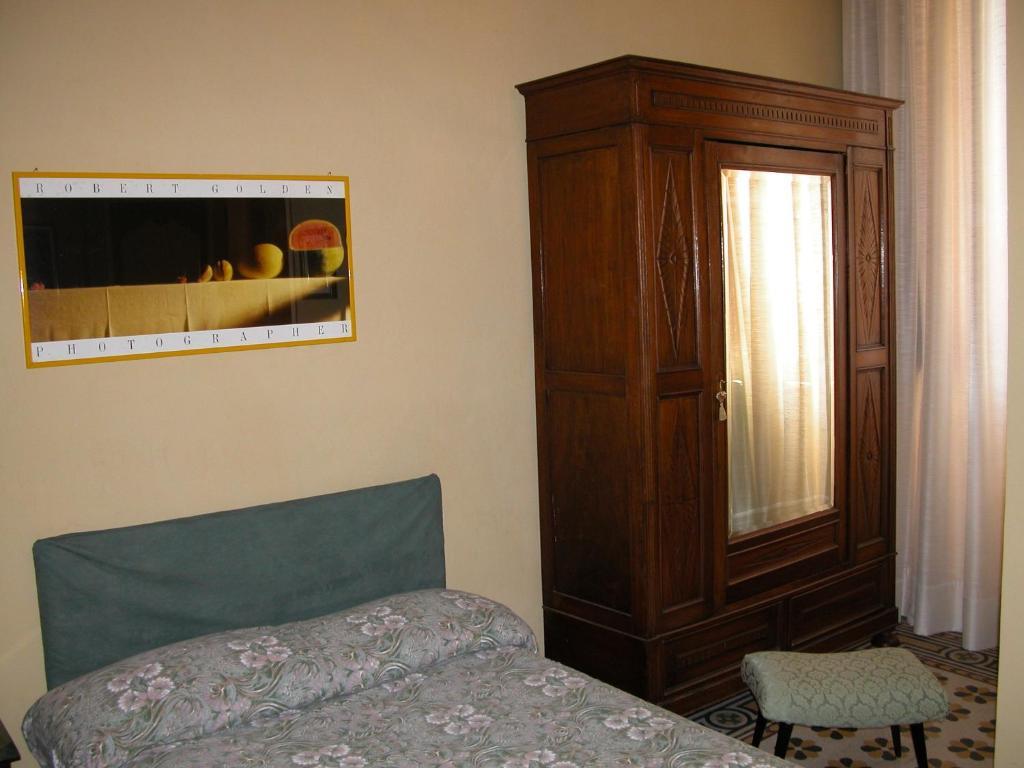لوكا Villa Patrizia B&B الغرفة الصورة